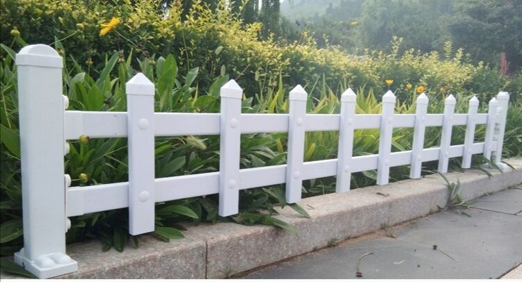 pvc<a href='http://www.dyfmdq.com' target='_blank'><u>草坪<a href='http://www.dyfmdq.com' target='_blank'><u>護欄</u></a></u></a>